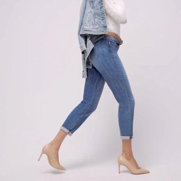2/$30 White House Black Market Mid-Rise Everyday Soft Girlfriend Jeans 8 #A0156 - Picture 5 of 12